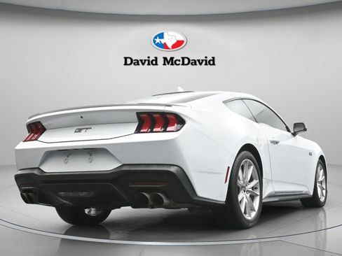 Used 2025 Ford Mustang GT Premium RWD image 30