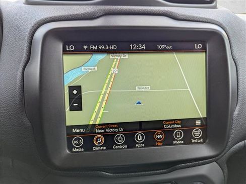 Used 2022 Jeep Renegade Limited AWD/4WD image 17
