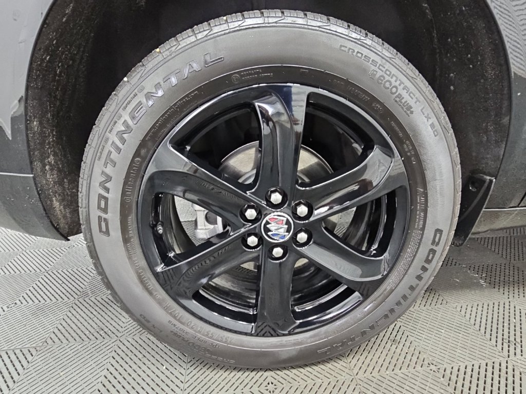 Certified 2024 Buick Enclave Essence w/ Sport Touring Edition FWD image 49