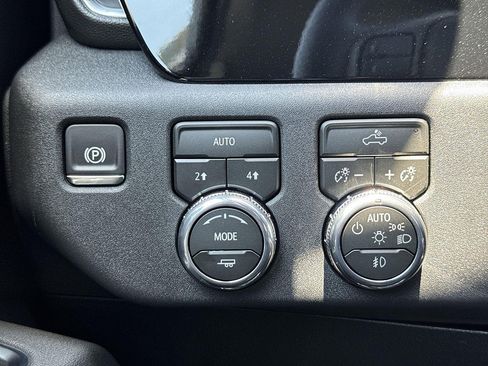 New 2026 GMC Sierra 1500 Elevation AWD/4WD image 16