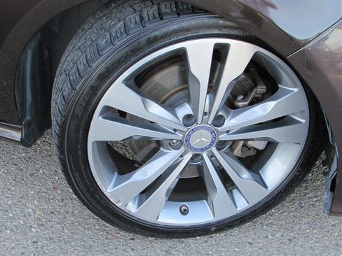 Used 2015 Mercedes-Benz CLA 250 image 34