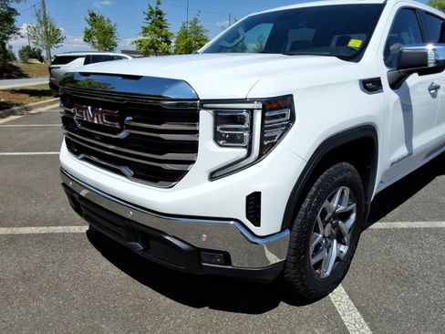 Certified 2023 GMC Sierra 1500 SLT w/ SLT Premium Plus Package AWD/4WD image 9