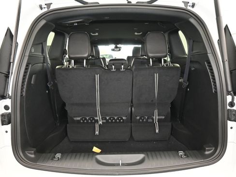 New 2026 Chrysler Pacifica Select image 34