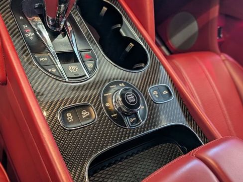 Used 2022 Bentley Bentayga Speed image 20