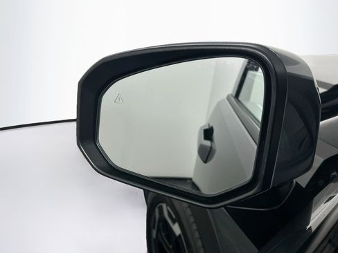 Used 2026 Hyundai Santa Fe SEL FWD image 16