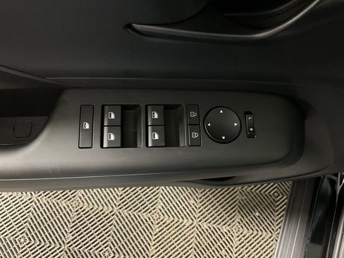 New 2026 Hyundai Kona SE image 19