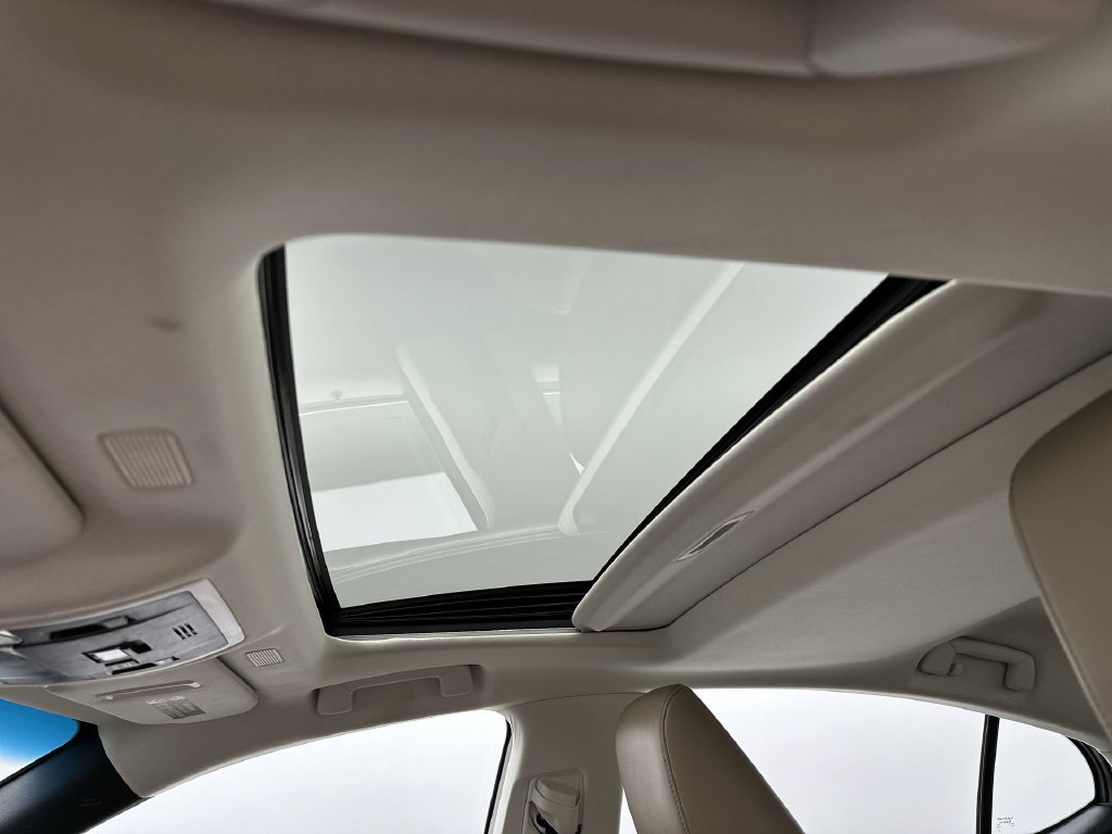 Used 2020 Lexus ES 350 w/ Premium Package FWD image 12