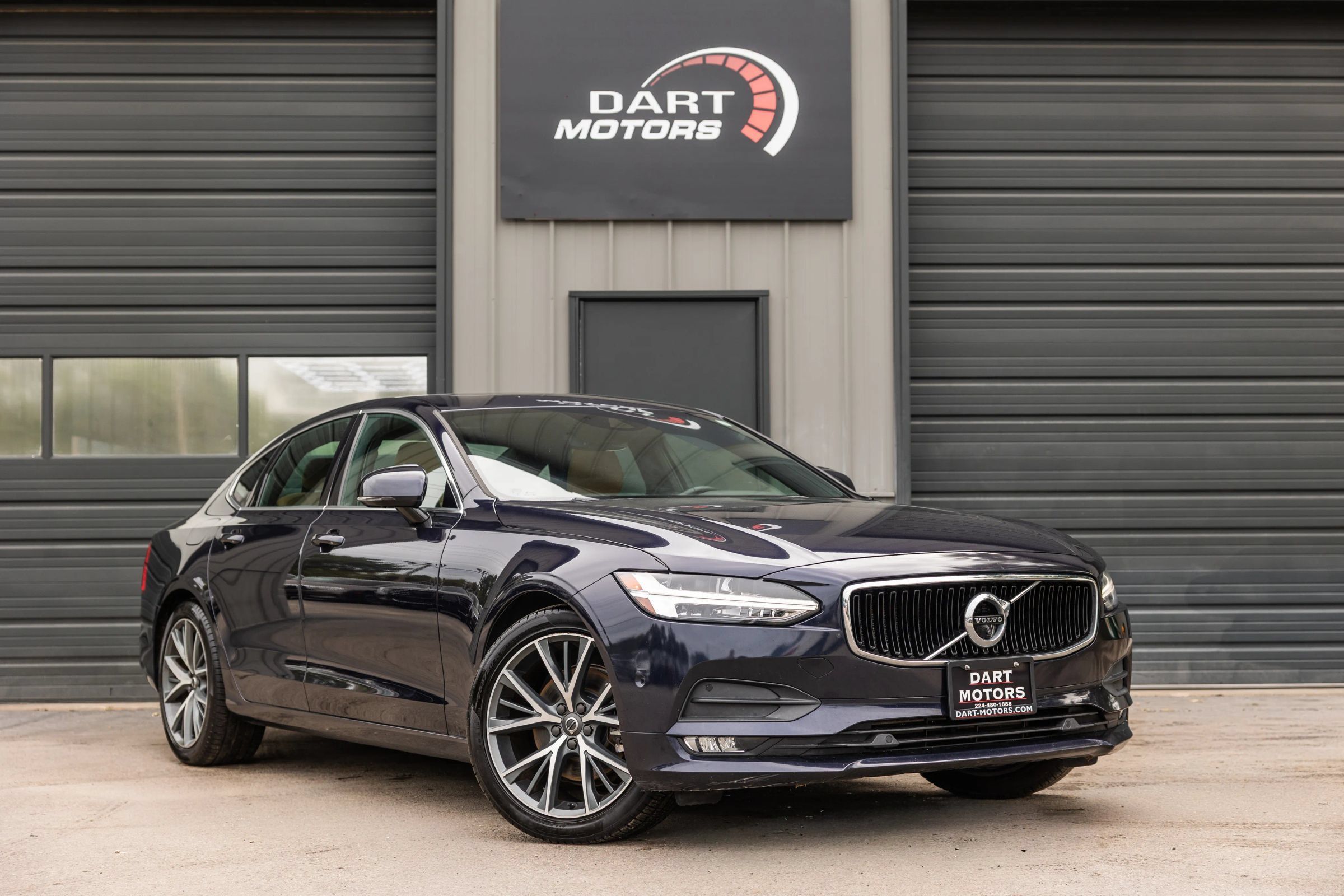 Used 2017 Volvo S90 T5 Momentum w/ Vision Package FWD image 1