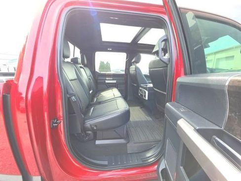 Used 2022 Ford F350 Lariat w/ Lariat Ultimate Package AWD/4WD image 27