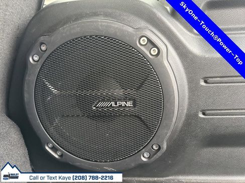 Used 2023 Jeep Wrangler Unlimited Rubicon 4xe w/ Safety Group image 30