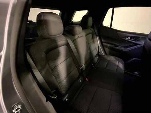 Used 2026 Chevrolet Equinox LT FWD image 23