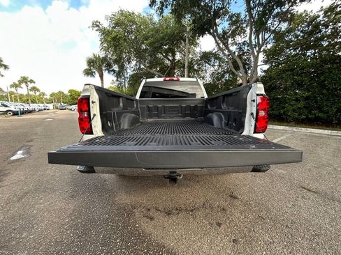 Used 2019 Chevrolet Silverado 1500 LT AWD/4WD image 32