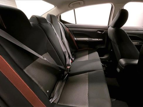 New 2025 Nissan Versa SR w/ Trunk Package image 31