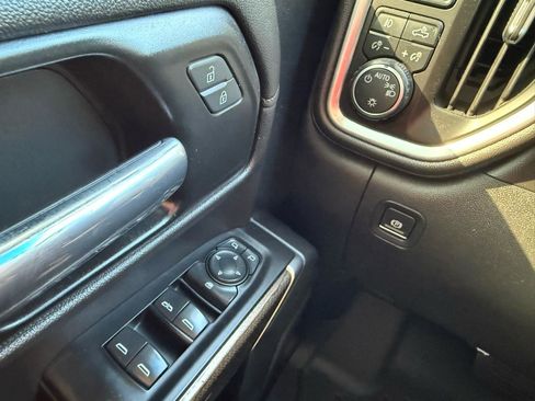 Used 2020 Chevrolet Silverado 1500 LT Trail Boss w/ Convenience Package AWD/4WD image 23