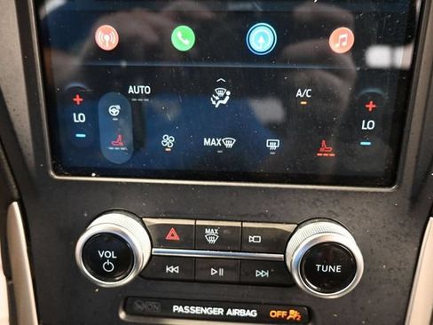Used 2023 Ford Edge SEL w/ Convenience Package AWD/4WD image 17