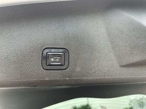 Used 2015 Cadillac SRX Performance w/ Driver Awareness Package AWD/4WD image 18