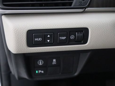Used 2018 Honda Accord Touring image 18