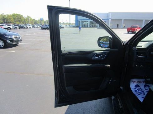 Used 2022 Chevrolet Tahoe Z71 image 16