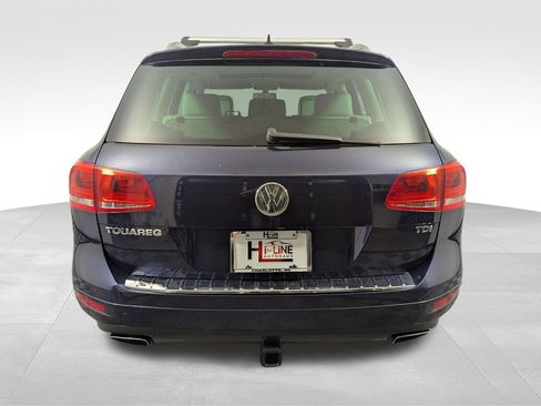 Used 2012 Volkswagen Touareg Sport AWD/4WD image 20