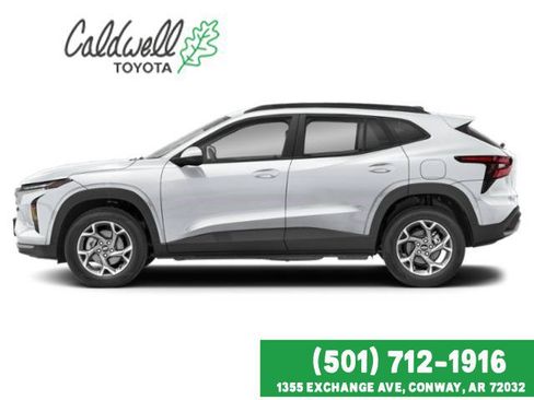 Used 2024 Chevrolet Trax LT w/ Driver Confidence Package FWD image 8