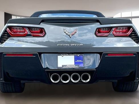 Used 2015 Chevrolet Corvette Stingray Convertible w/ 2LT Preferred Equipment Group RWD image 5