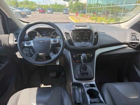 Used 2015 Ford Escape SE w/ SE Chrome Package FWD image 9