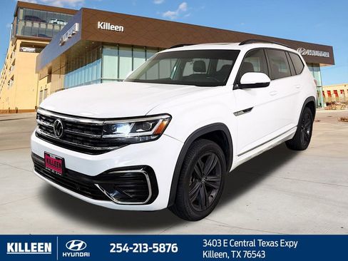 Used 2021 Volkswagen Atlas SE w/ Panoramic Sunroof Package image 3