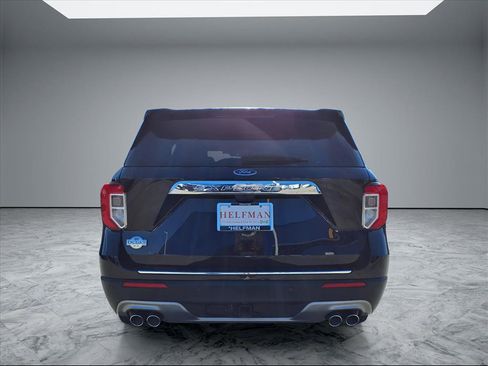 Used 2022 Ford Explorer King Ranch w/ Technology Package image 6