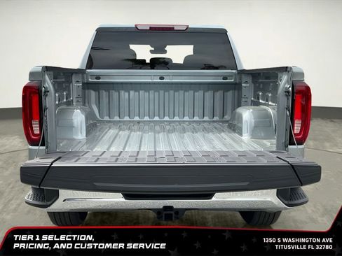 New 2026 GMC Sierra 1500 SLT w/ SLT Premium Package RWD image 16