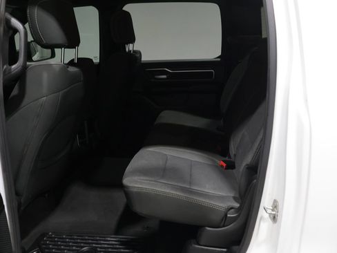 Used 2019 RAM 1500 Big Horn AWD/4WD image 19