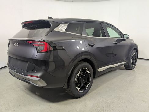 New 2026 Kia Sportage EX FWD image 7