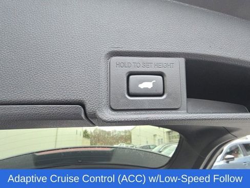 Used 2025 Acura RDX SH-AWD image 10