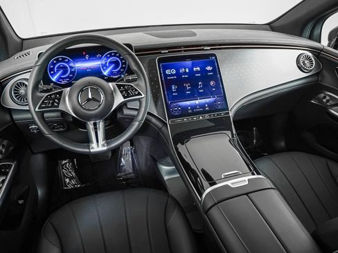 Certified 2025 Mercedes-Benz EQE 350+ SUV image 17
