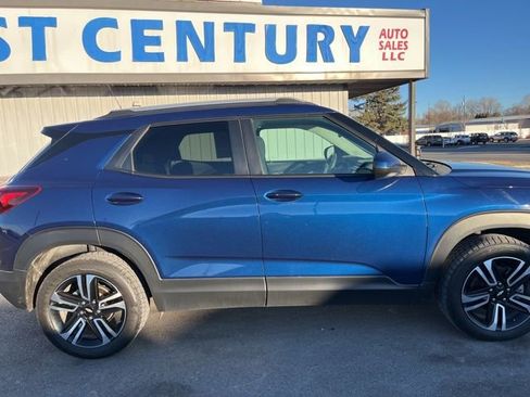 Used 2022 Chevrolet TrailBlazer LT AWD/4WD image 13