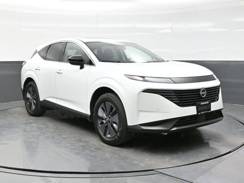 Used 2025 Nissan Murano SL AWD/4WD image 1