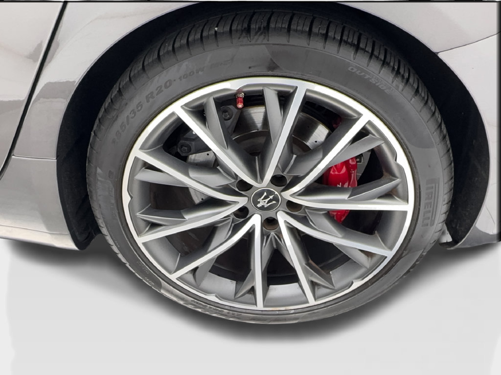Used 2023 Maserati Ghibli Modena RWD image 14