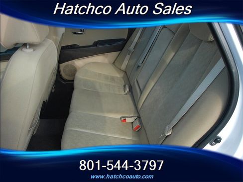 Used 2010 Hyundai Elantra GLS image 17