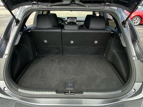 Used 2022 Toyota Corolla SE FWD image 34