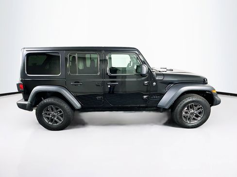 Used 2025 Jeep Wrangler Unlimited Sport AWD/4WD image 10