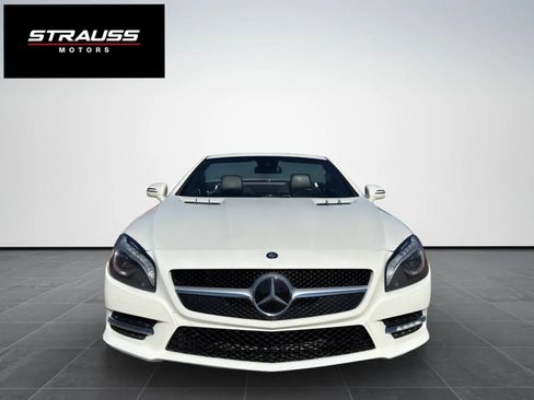 Used 2013 Mercedes-Benz SL 550 w/ Premium Pkg image 4