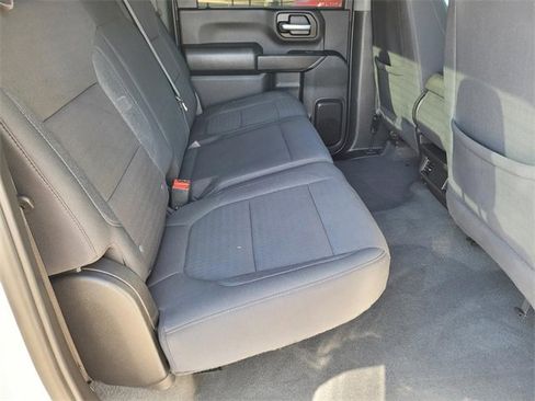 Used 2022 Chevrolet Silverado 2500 Custom w/ Custom Convenience Package image 12