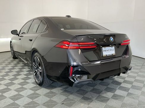 Certified 2025 BMW 530i w/ M Sport Package RWD image 7
