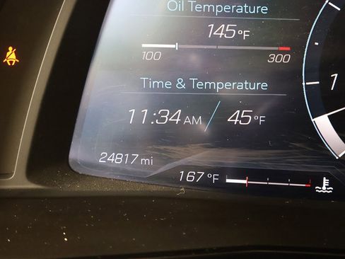 Used 2021 Chevrolet Corvette Stingray Premium Conv w/ Z51 Performance Package image 31