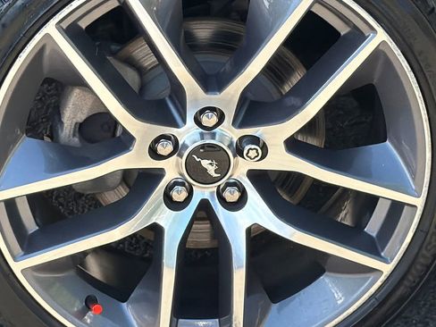 Used 2015 Ford Mustang Premium RWD image 6