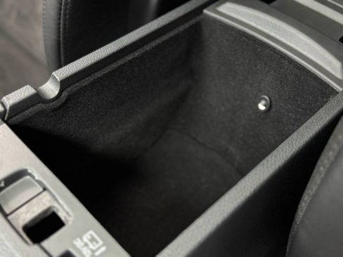 Used 2020 Jeep Grand Cherokee Altitude image 31