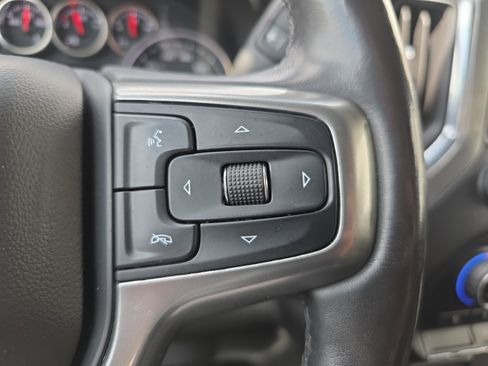 Used 2019 Chevrolet Silverado 1500 LT w/ All-Star Edition AWD/4WD image 17