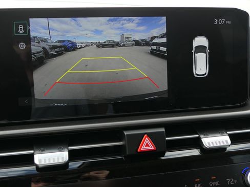 New 2026 Kia Sportage AWD Hybrid image 17