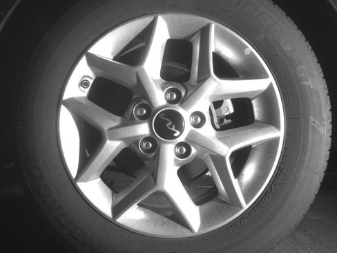 Used 2025 Kia Soul LX w/ LX Technology Package FWD image 14