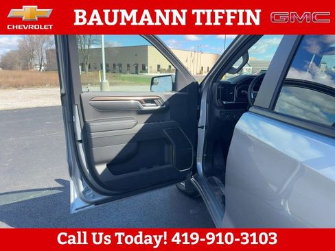 Used 2024 Chevrolet Silverado 1500 LT image 5