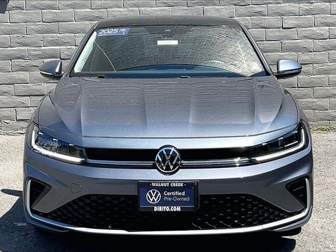 Certified 2025 Volkswagen Jetta SEL FWD image 2